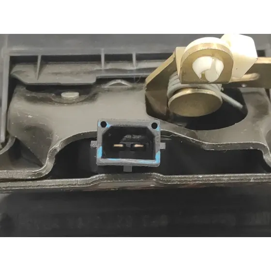 Cerradura Maletero / Porton para Audi A3 (8P)