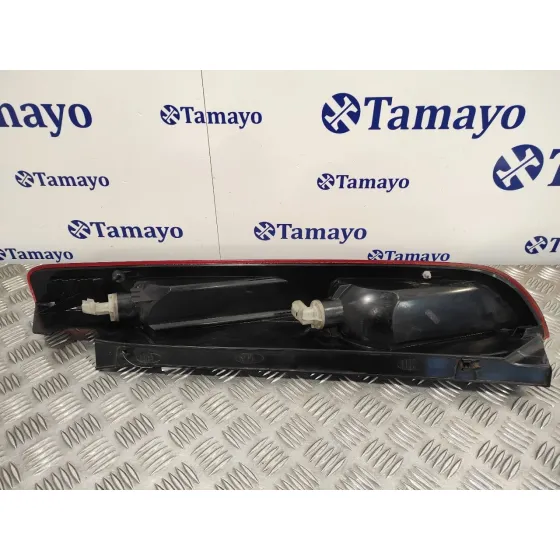 Piloto Trasero Izquierdo para Ford Focus Berlina (Cap)