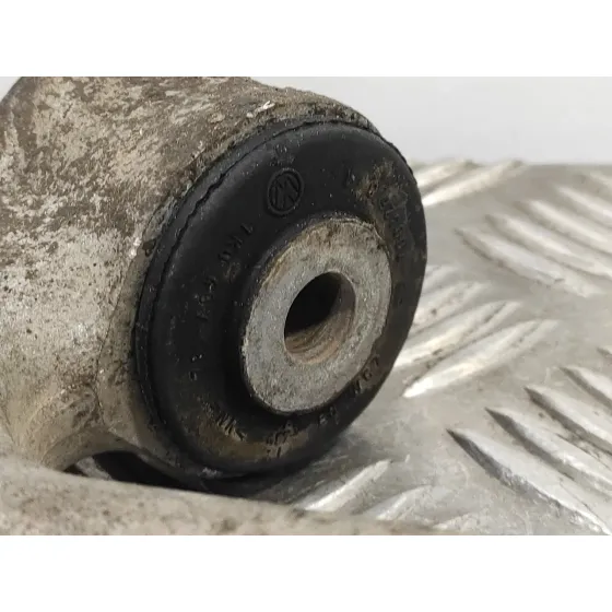 Brazo Suspension Inferior Delantero Izquierdo para Volkswagen Passat Variant (3C5)