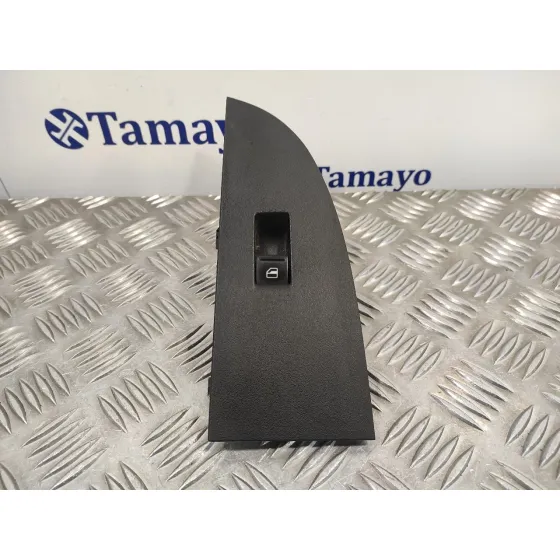 Mando Elevalunas Delantero Derecho para Seat Leon (1P1)