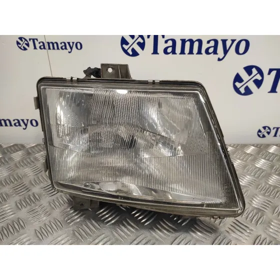 Faro Derecho para Mercedes-Benz Vito (W638) Caja Cerrada