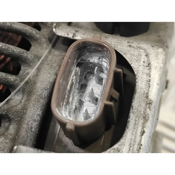 Alternador para Toyota Rav 4 (A2)