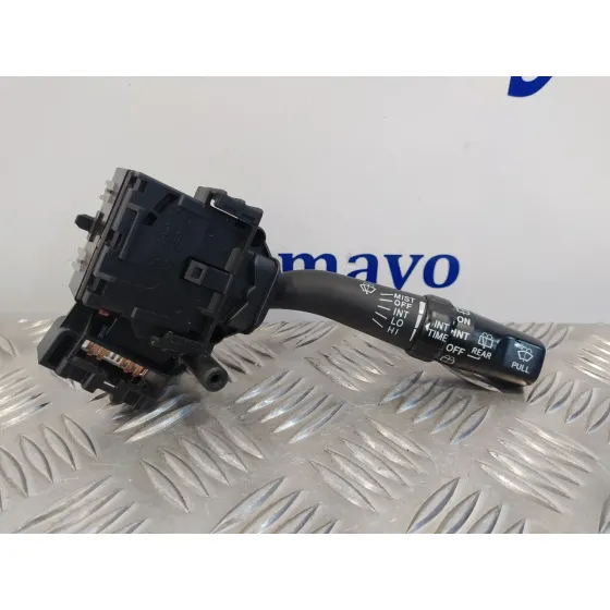 Mando Limpia para Toyota Corolla Verso (R1)