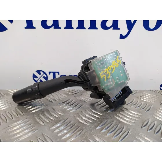 Mando Limpia para Toyota Corolla Verso (R1)