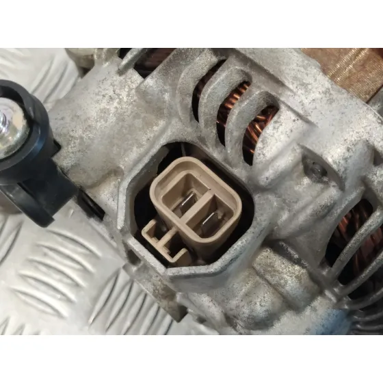 Alternador para Mazda 5 Berl. (Cr)