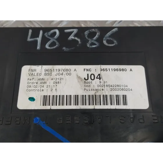 Caja Reles / Fusibles para Peugeot 307 (S1)