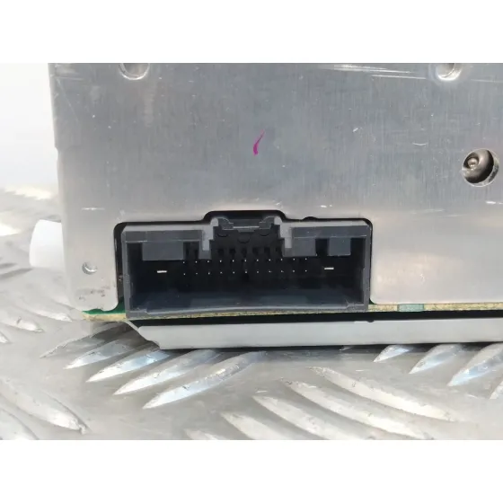Sistema Audio / Radio Cd para Ford Fiesta (Cb1)