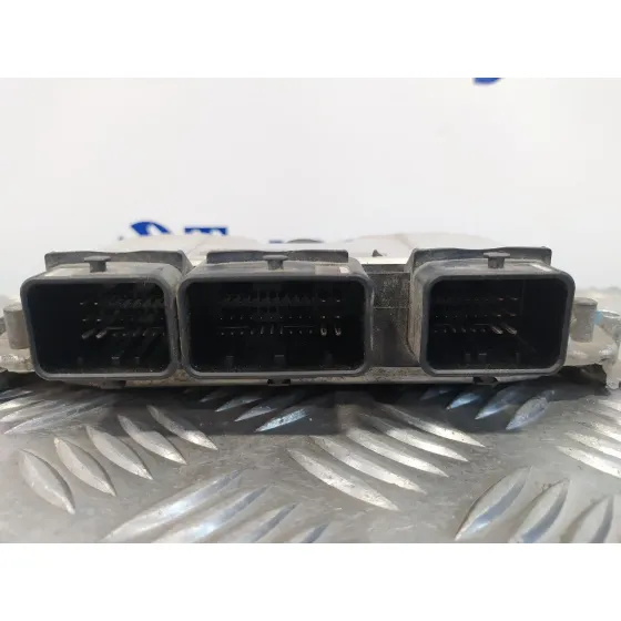 Centralita Motor Uce para Citroën Saxo