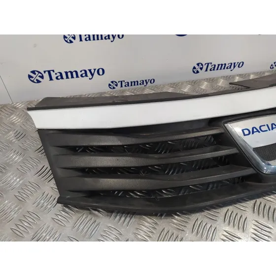 Rejilla Delantera para Dacia Sandero
