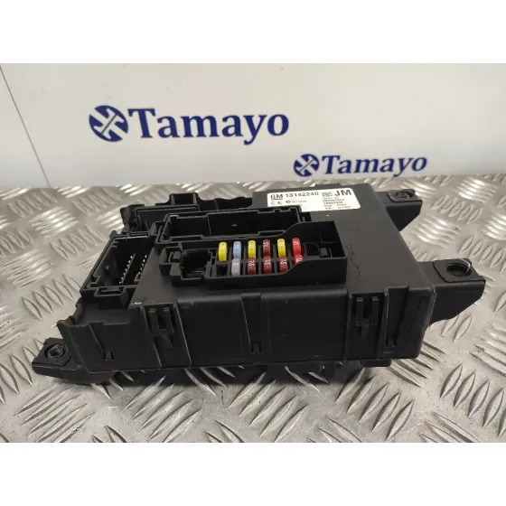 Caja Reles / Fusibles para Opel Corsa D