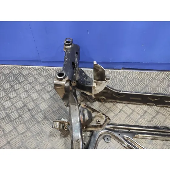 Puente Delantero para Audi A6 Avant (4G5)