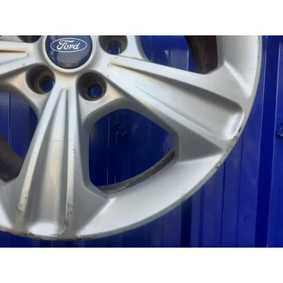 Llanta para Ford Kuga (Cbv)