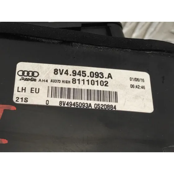 Piloto Trasero Izquierdo Interior para Audi A3 Sportback (8Va)
