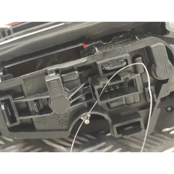 Piloto Trasero Izquierdo Interior para Audi A3 Sportback (8Va)