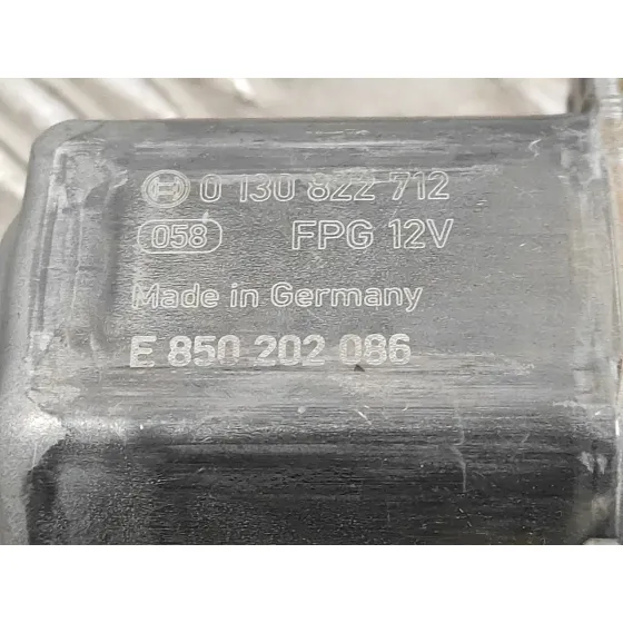 Motor Elevalunas Trasero Derecho para Audi A3 Sportback (8Va)