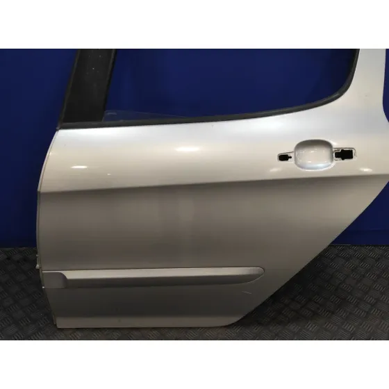Puerta Trasera Izquierda para Peugeot 308
