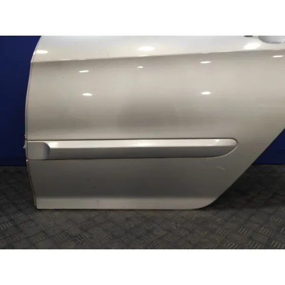 Puerta Trasera Izquierda para Peugeot 308
