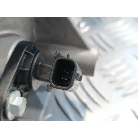 Sobrecarter para Nissan Pulsar (C13)
