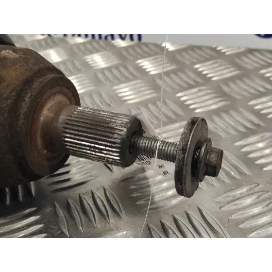 Transmision Delantera Derecha para Ford Focus Berlina (Cap)