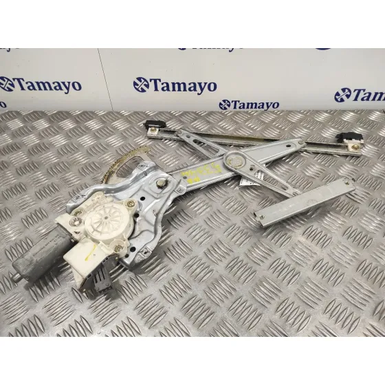 Elevalunas Delantero Derecho para Toyota Avensis Berlina (T25)