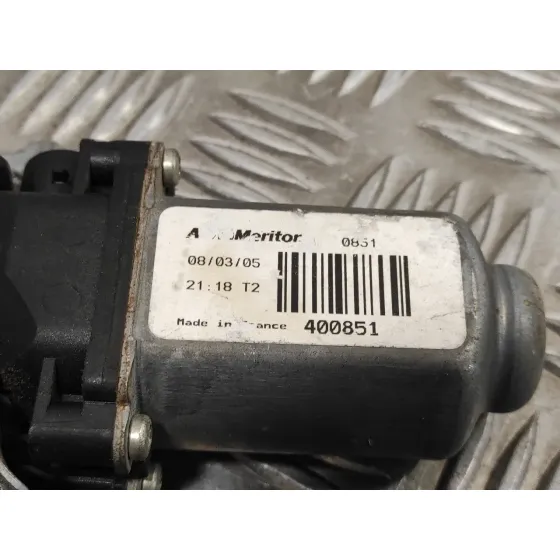 Elevalunas Trasero Izquierdo para Nissan Pathfinder (R51)