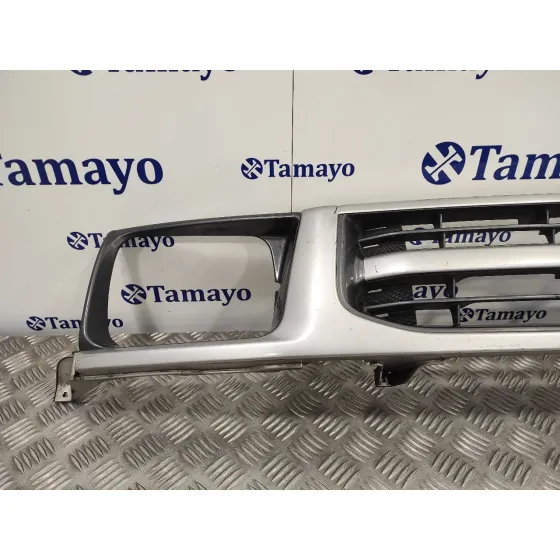 Rejilla Delantera para Toyota Hilux
