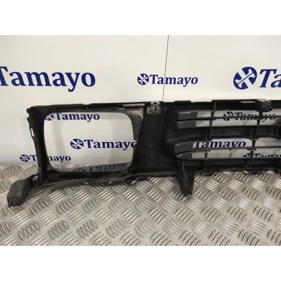 Rejilla Delantera para Toyota Hilux