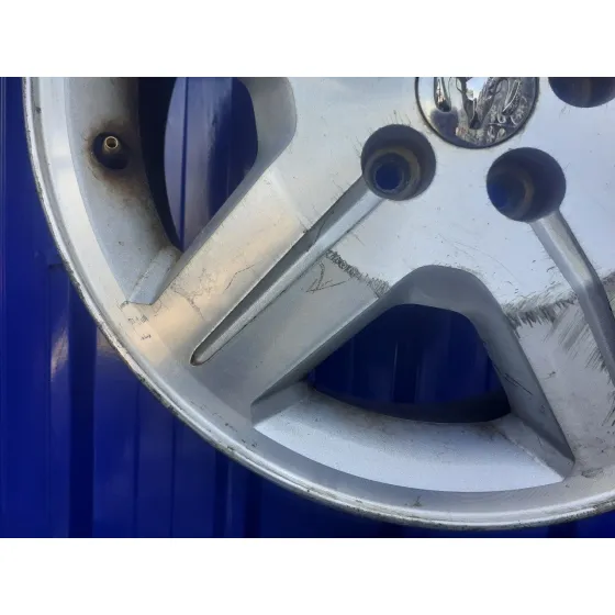 Llanta para Dodge Caliber