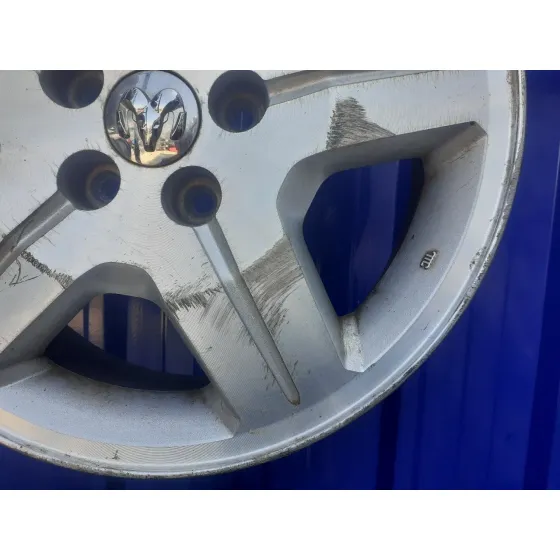 Llanta para Dodge Caliber