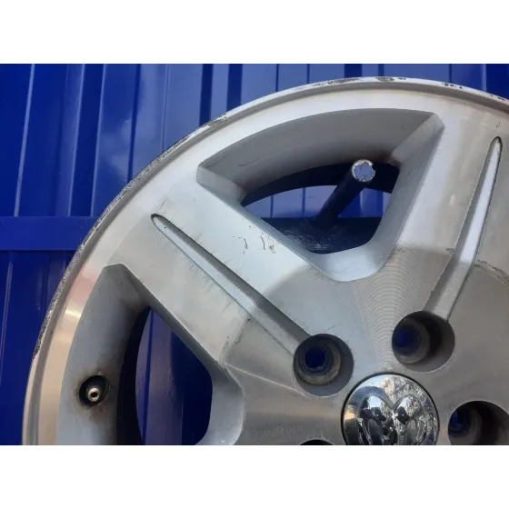 Llanta para Dodge Caliber