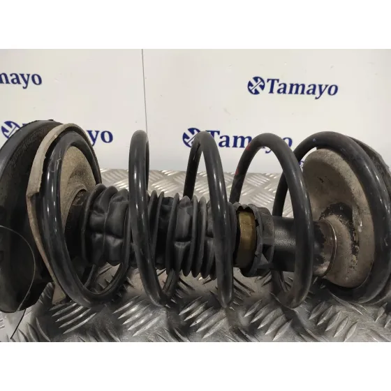 Amortiguador Delantero Derecho para Nissan Pick-Up (D22)