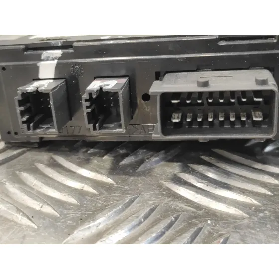 Elevalunas Delantero Izquierdo para Peugeot 807