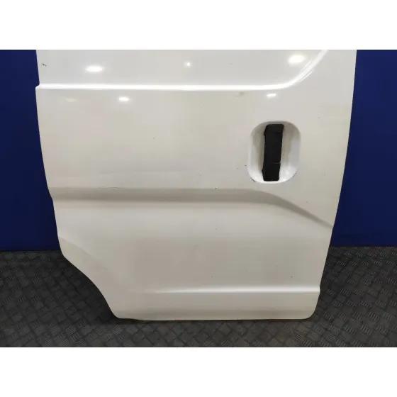 Puerta Lateral Corredera Derecha para Nissan Nv 200 (M20)