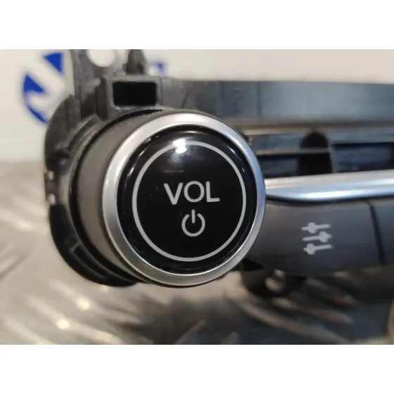 Sistema Audio / Radio Cd para Ford Fiesta (Ce1)