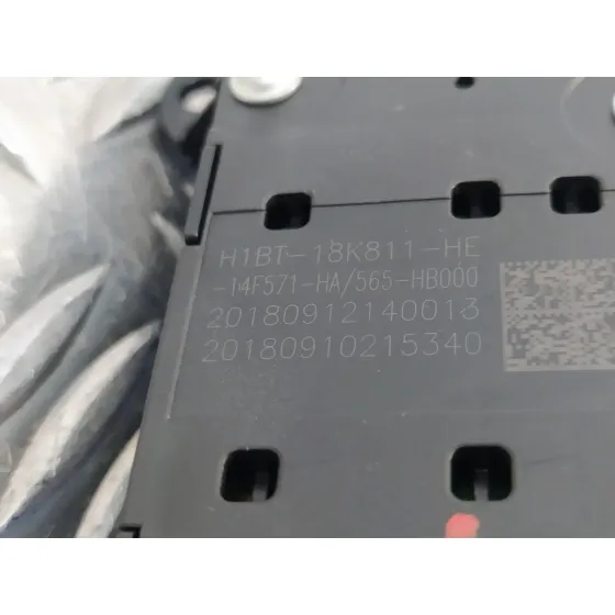 Sistema Audio / Radio Cd para Ford Fiesta (Ce1)