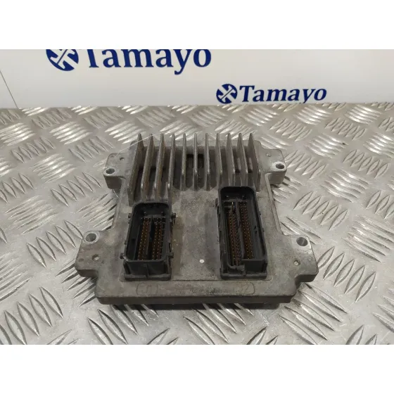 Centralita Motor Uce para Opel Astra J Lim.