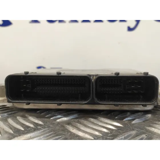 Centralita Motor Uce para Ford Galaxy (Vy)