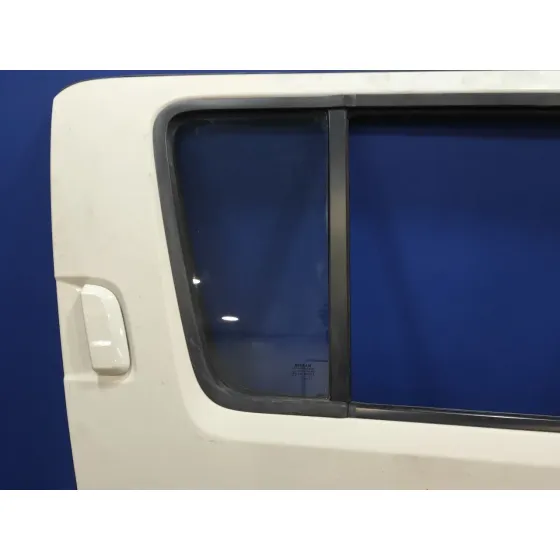 Puerta Trasera Derecha para Nissan Pathfinder (R51)