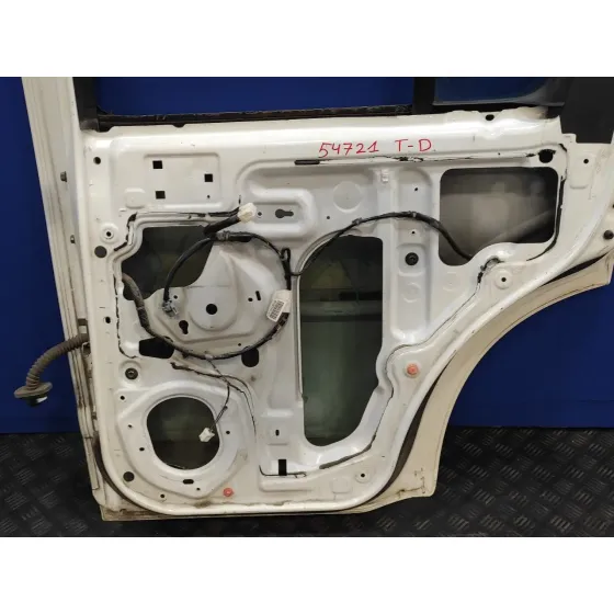 Puerta Trasera Derecha para Nissan Pathfinder (R51)