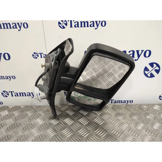 Retrovisor Derecho para Nissan Interstar (X70)