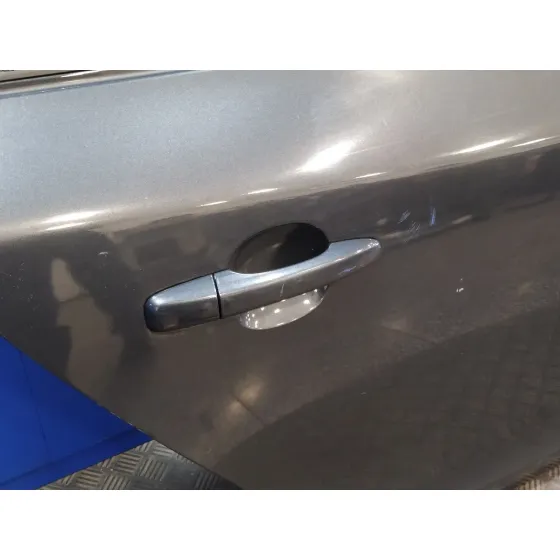 Puerta Trasera Derecha para Volvo S60 Lim.