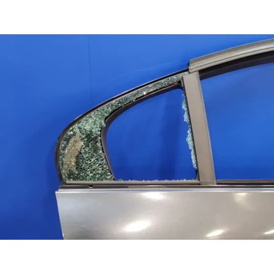 Puerta Trasera Derecha para Volvo S60 Lim.