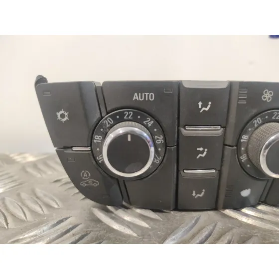 Mando Climatizador para Opel Astra J Lim.
