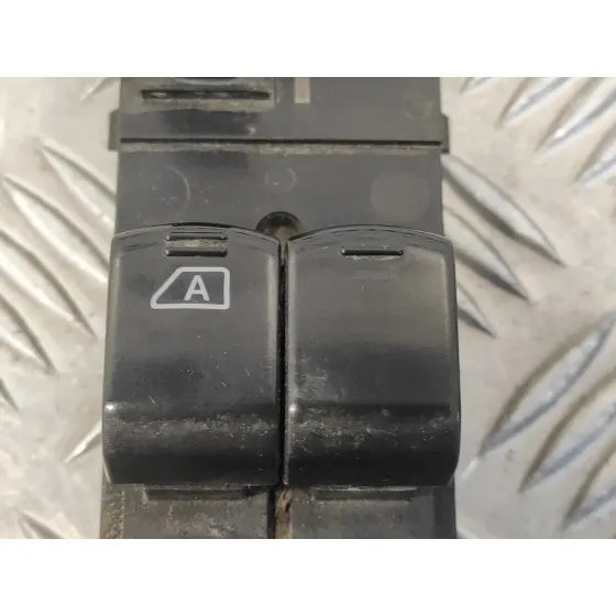 Mando Elevalunas Delantero Izquierdo para Nissan Pathfinder (R51)