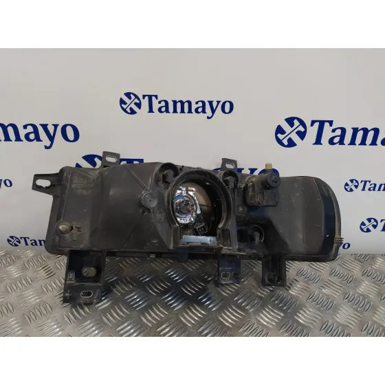 Faro Derecho para Nissan Interstar (X70)