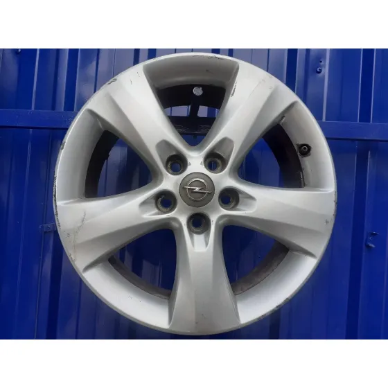 Llanta para Opel Astra J Lim.