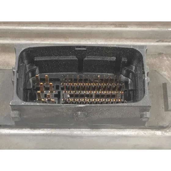 Centralita Motor Uce para Opel Corsa C