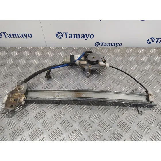 Elevalunas Delantero Derecho para Nissan Pick-Up (D22)
