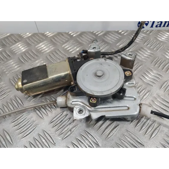 Elevalunas Trasero Izquierdo para Nissan Pick-Up (D22)