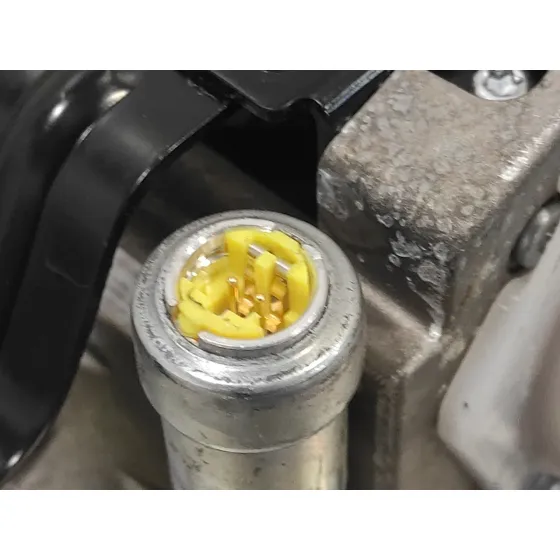 Cinturon Seguridad Delantero Izquierdo para Nissan Pathfinder (R51)